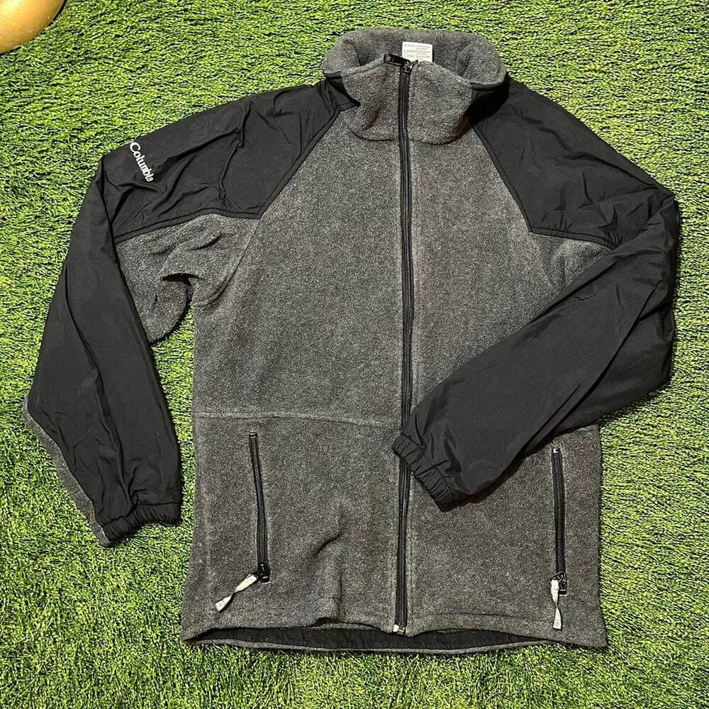 Columbia zip up jacket size